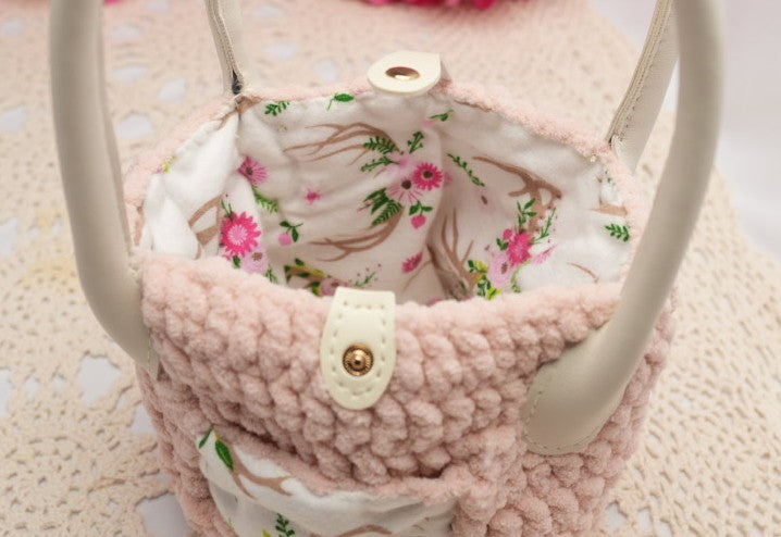 Falling into Pink Shoulder Bag