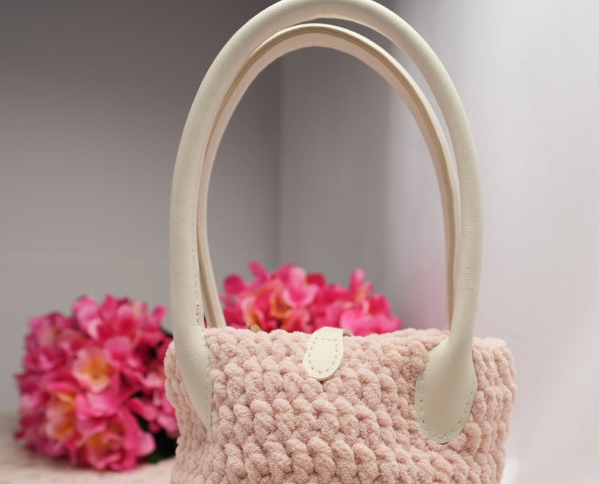 Falling into Pink Shoulder Bag