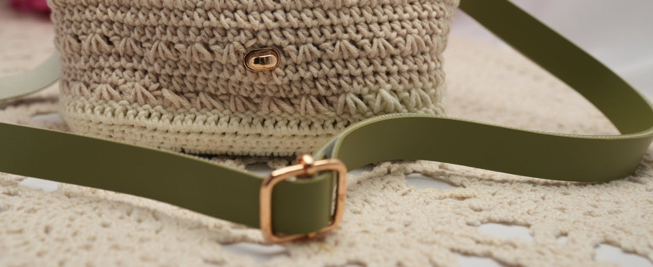 Summer Breeze Shoulder Bag